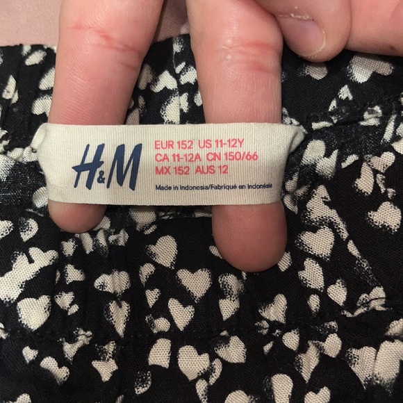 H&M Youth Heart patterned joggers - Picture 3 of 3